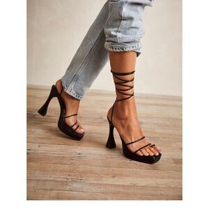 Wrap platform Sandals